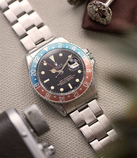 buying a vintage rolex gmt